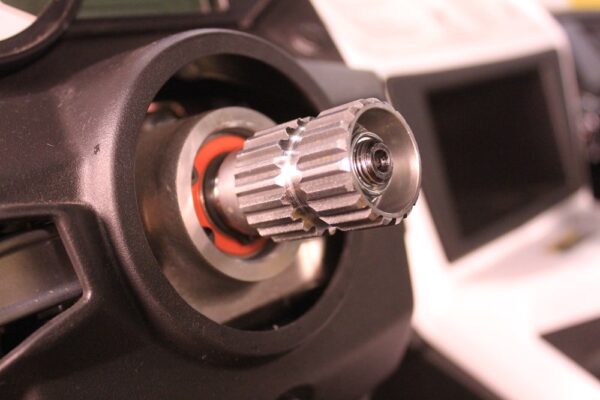 Quick-Release Hub/Spline Kits for Steering Wheels - Image 4